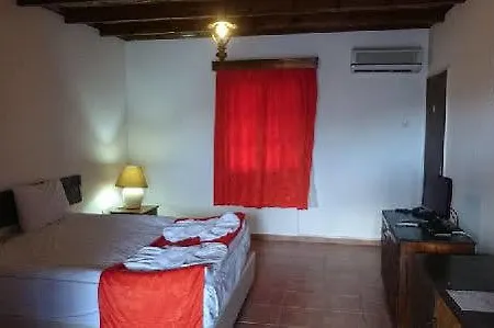 Santoria Holiday Village 3* Girne